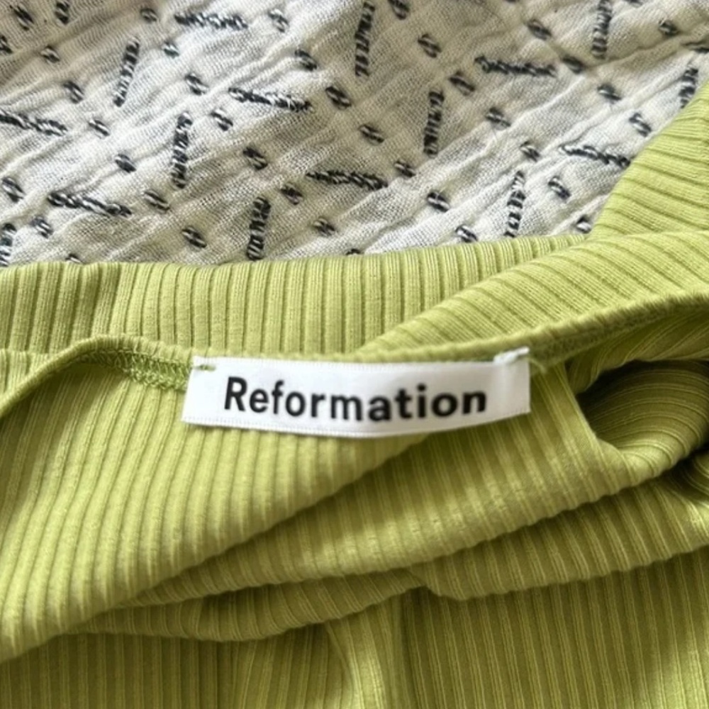 NWOT Reformation Kelsee Green Ribbed Midi Dress with Open back M - Picture 6 of 7